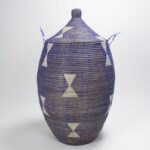 Grand Panier à Linge Africain Bleu en Osier et Plastique Recyclé - Élégance Durable