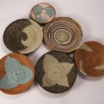 Lot de 6 Corbeilles Africaines Multicolores en Osier et Plastique Recyclé