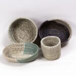 Lot de 4 Corbeilles Noir, Blanche et Bleu en Osier